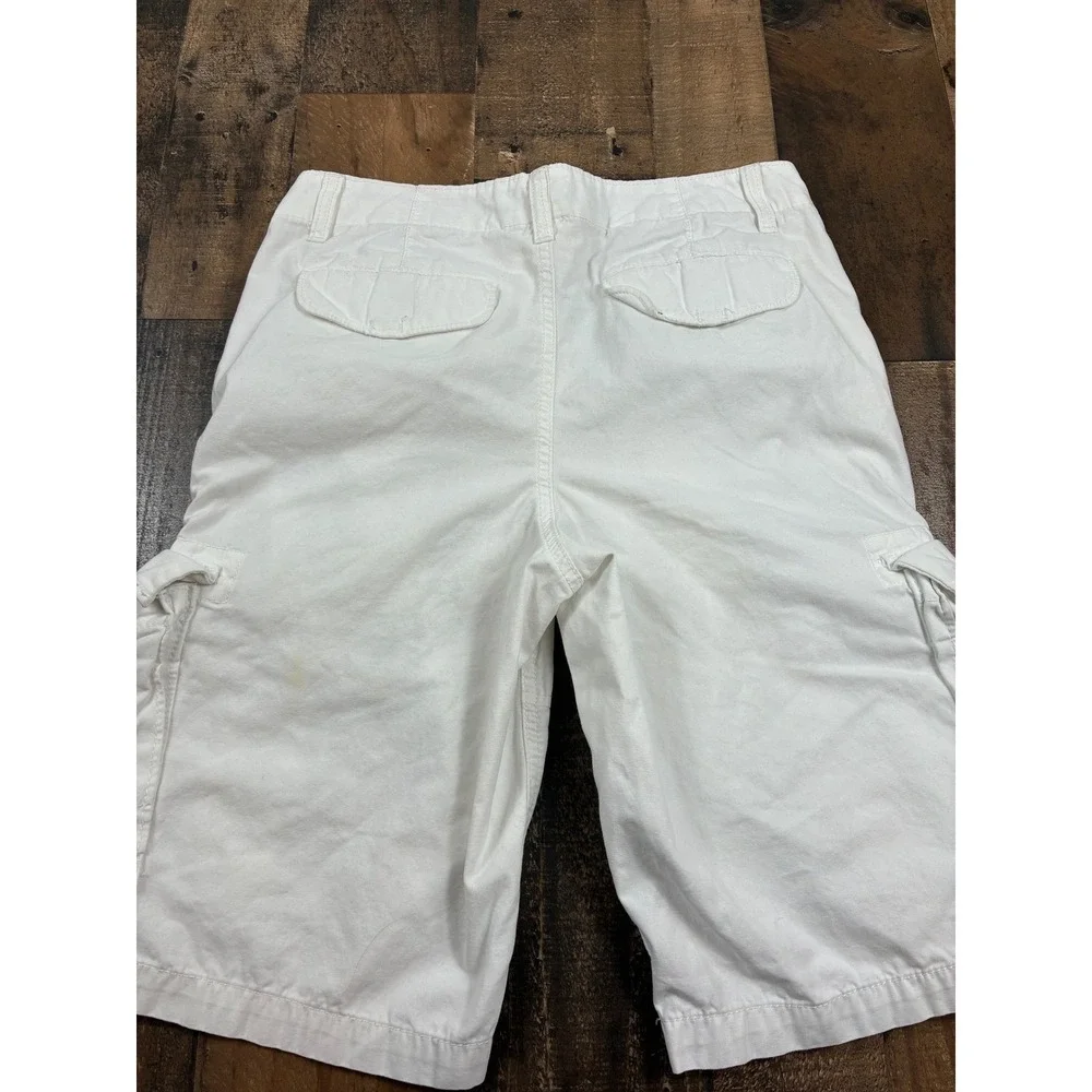N/A classic white